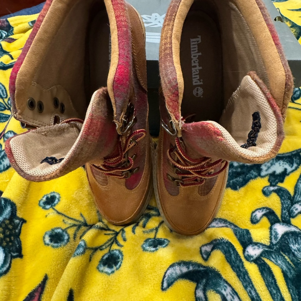 Timberland Brown and Red Plaid Lace-Up Boots - Picture 3 of 16